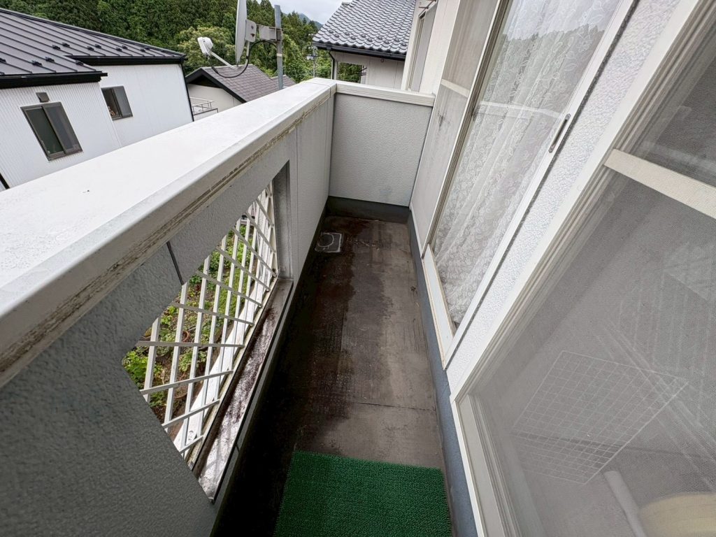 ベランダ床の全景